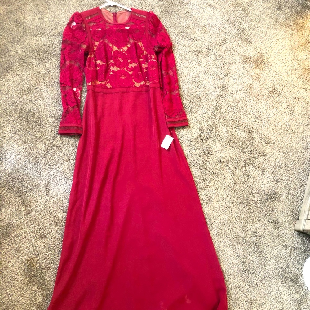Tadashi NWT gown
